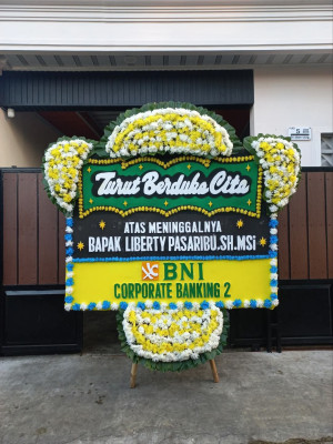 Papan Bunga Duka di Mukok