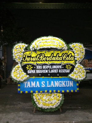 Papan Bunga Duka di Mukok